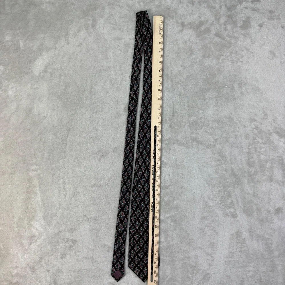 Christian Dior Tie Mens 3.5 Black Paisley Silk Vintage Formal Designer Accessory